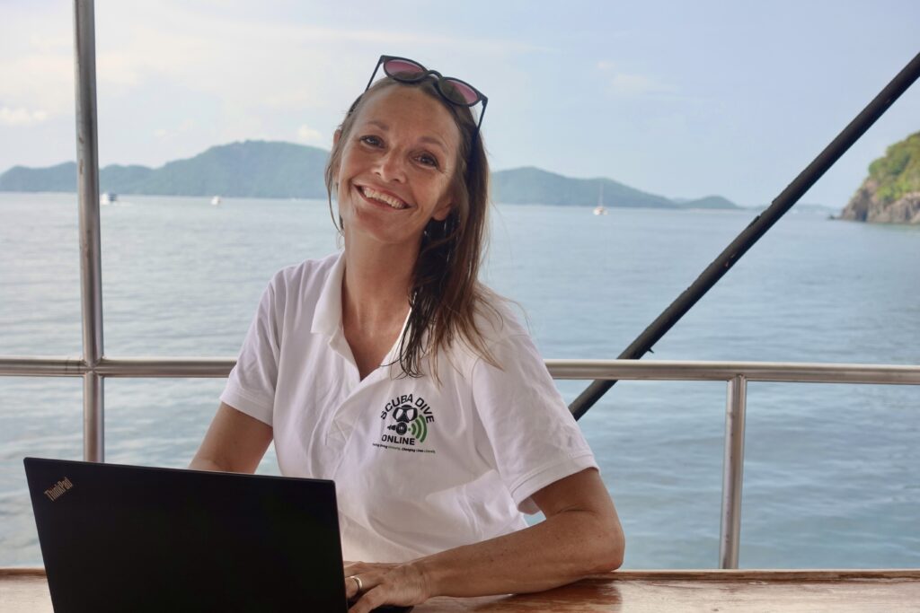 PADI Womens dive day with Scuba dive Online. Online learning.