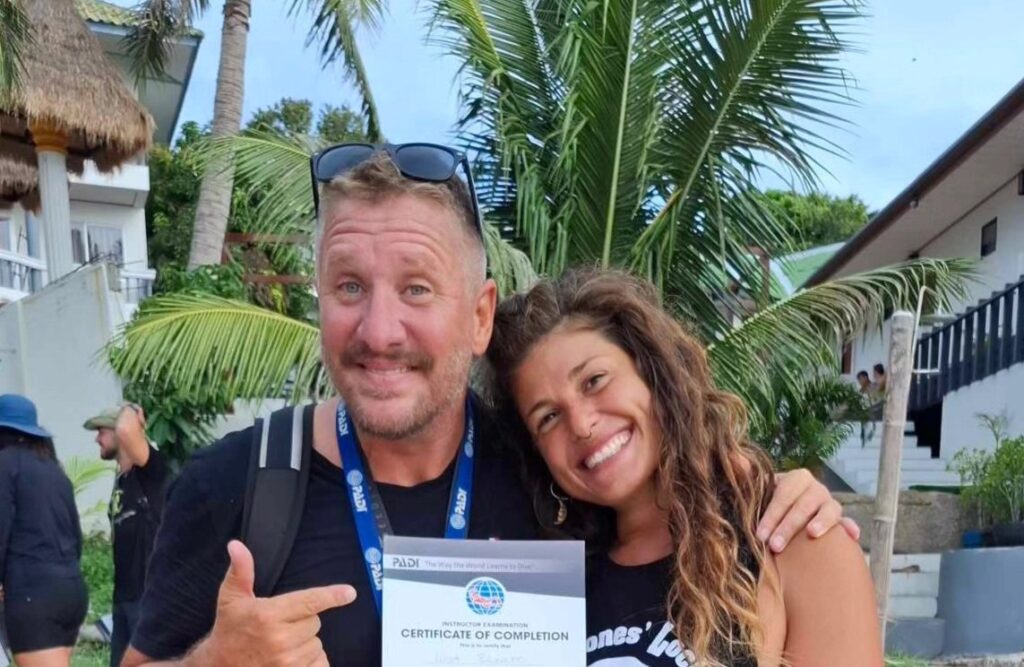 PADI IDC at Davy Jones Locker, Koh Tao, with Scuba dive Onine.