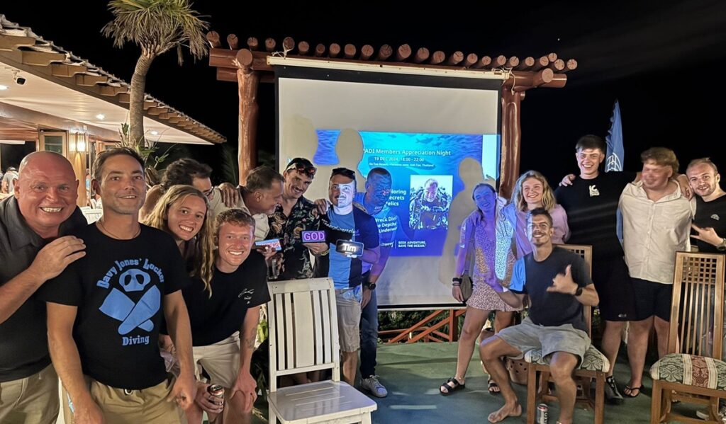 PADI member appreciation night on Koh tao. Scuba Dive Online.