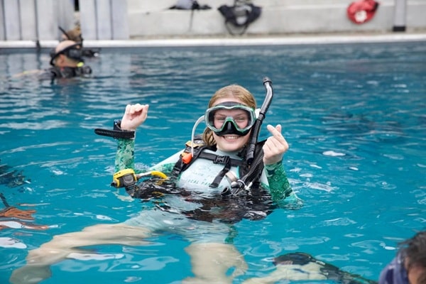 PADI IDC on Koh Tao with Scuba Dive online.