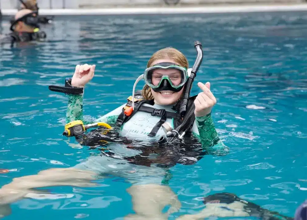 PADI IDC on Koh Tao with Scuba Dive online.