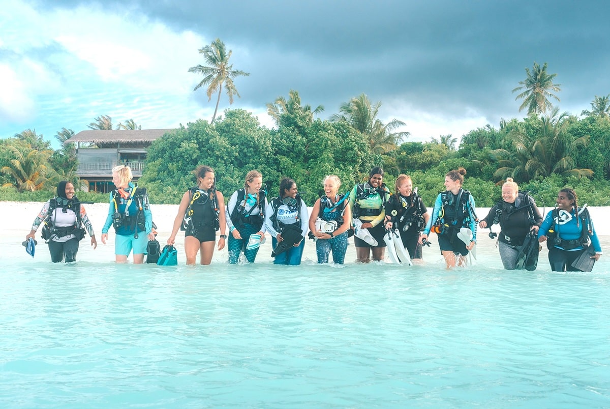 PADI Women's dive Day. Scuba Dive Online blog.